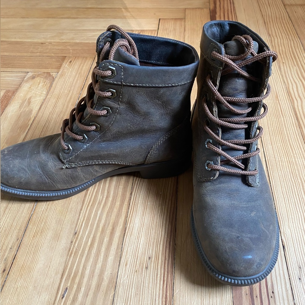 Kodiak Womens Waterproof Boots